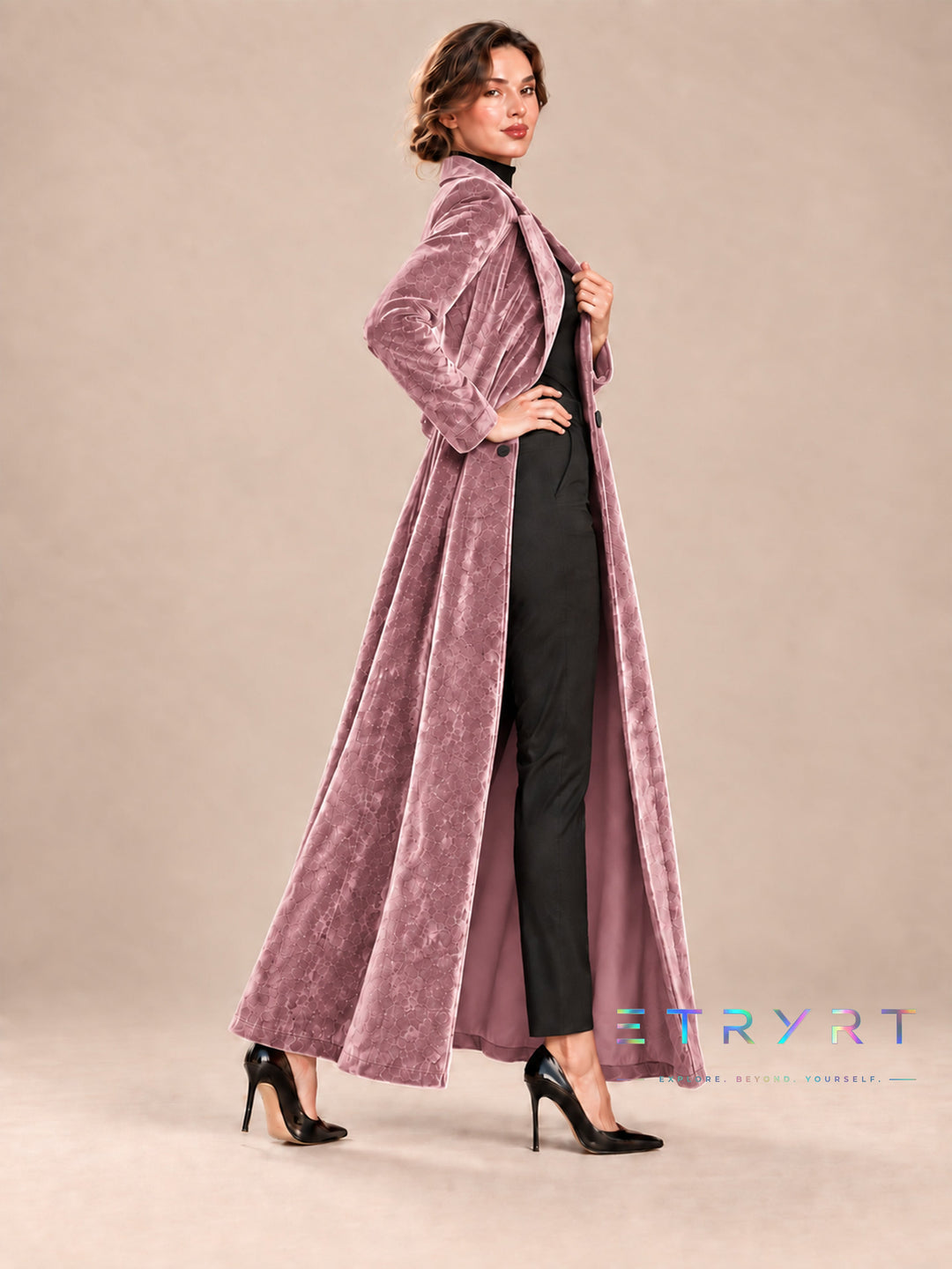 Domitilla | Cappotto Maxi in Velluto Aperto