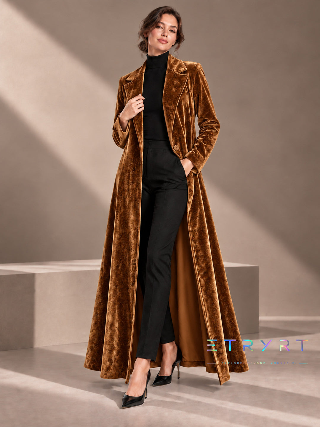 Domitilla | Cappotto Maxi in Velluto Aperto