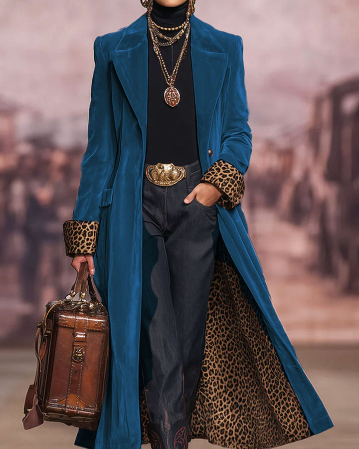 Tecla | Cappotto Lungo Sartoriale in Velluto con Fodera Leopardata