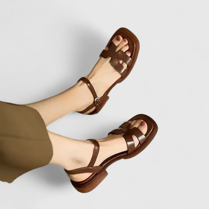Esmeralda | Sandali Piatti Sofisticati