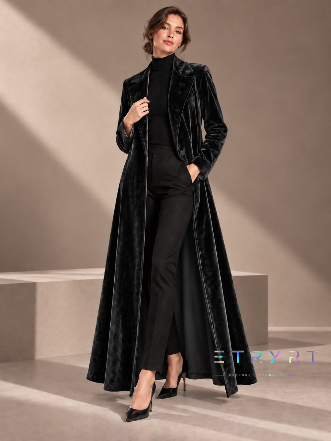 Domitilla | Cappotto Maxi in Velluto Aperto