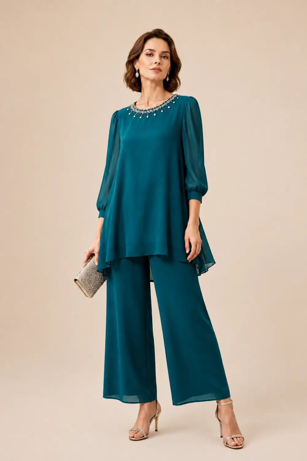 Perlissa | Completo in Chiffon a Strati