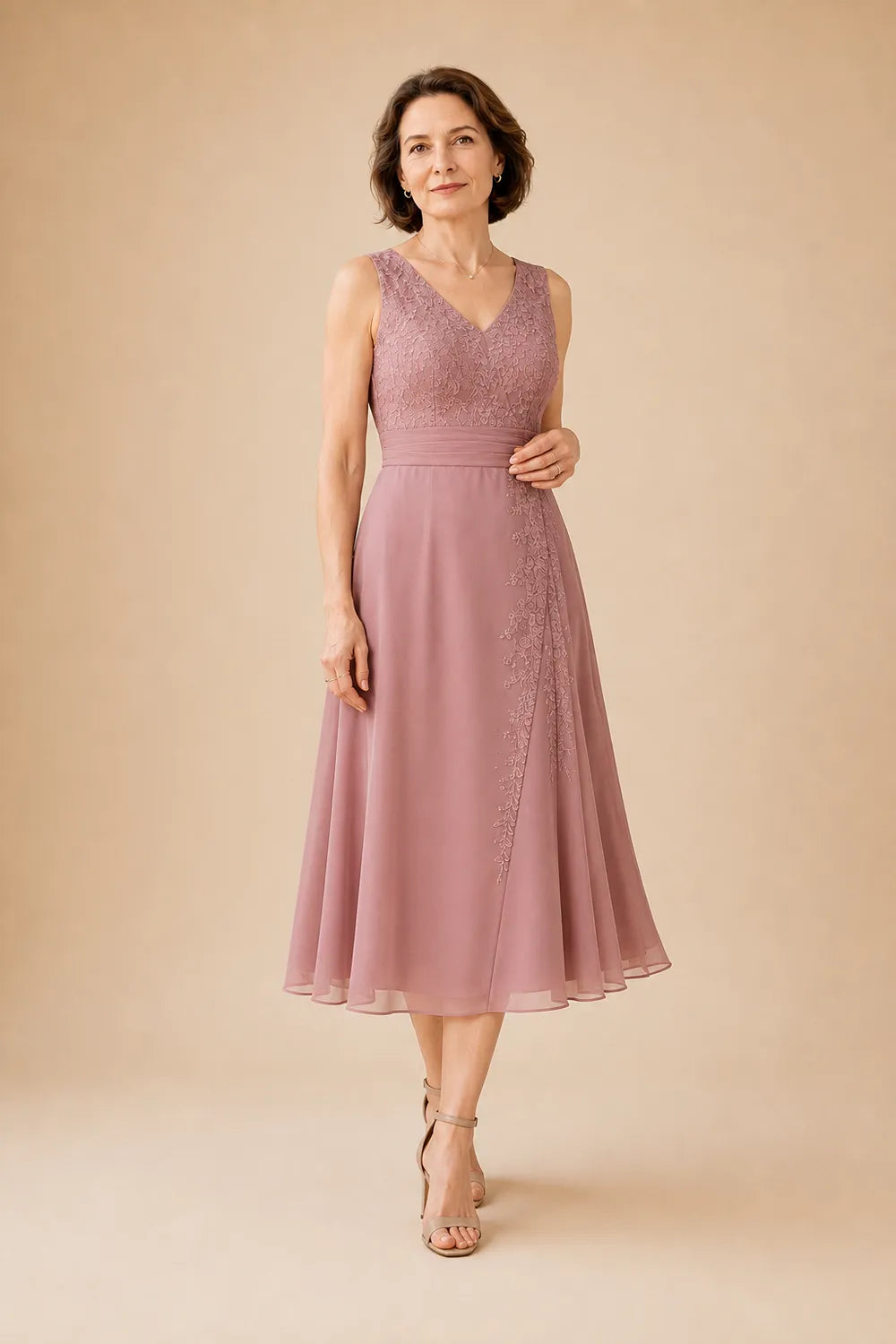 Violacea | Abito Midi Scollo a V con Pizzo